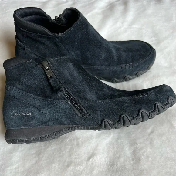 Skechers Shoes Skechers Womens Bikers Zippiest Ankle Boot Moc